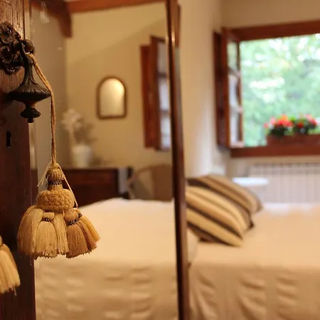 Manuko Benta 컨트리하우스 베르메오